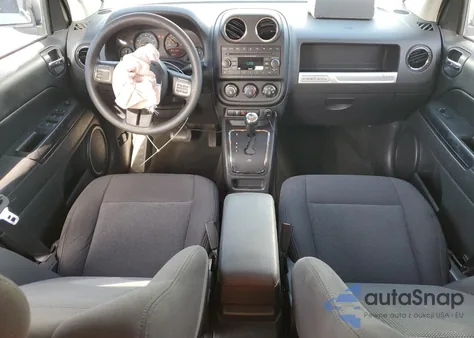 2016 Jeep Compass Sport z USA, uszkodzony, nr VIN 1C4NJCBA7GD763081